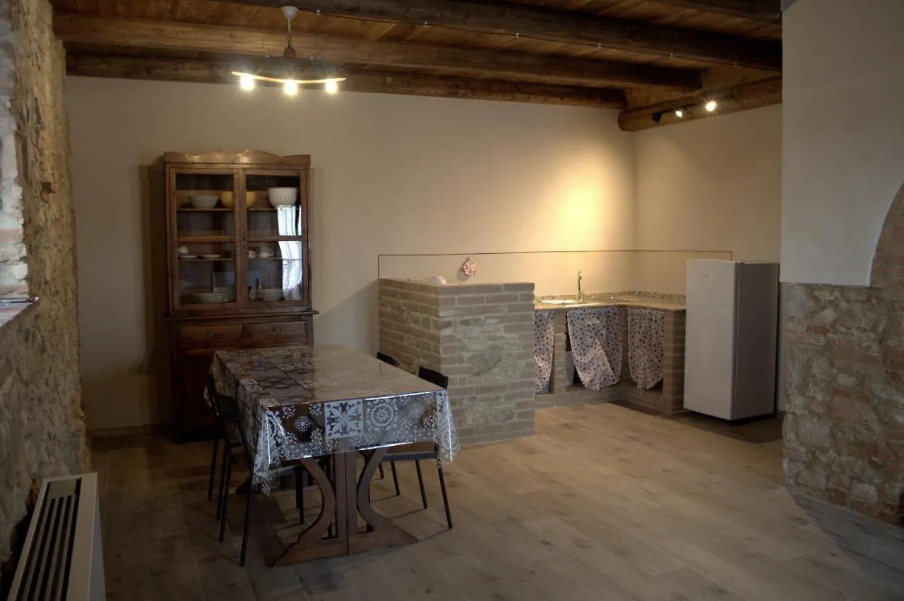 Agriturismo Fonte Belvedere Apartment Collesalvetti